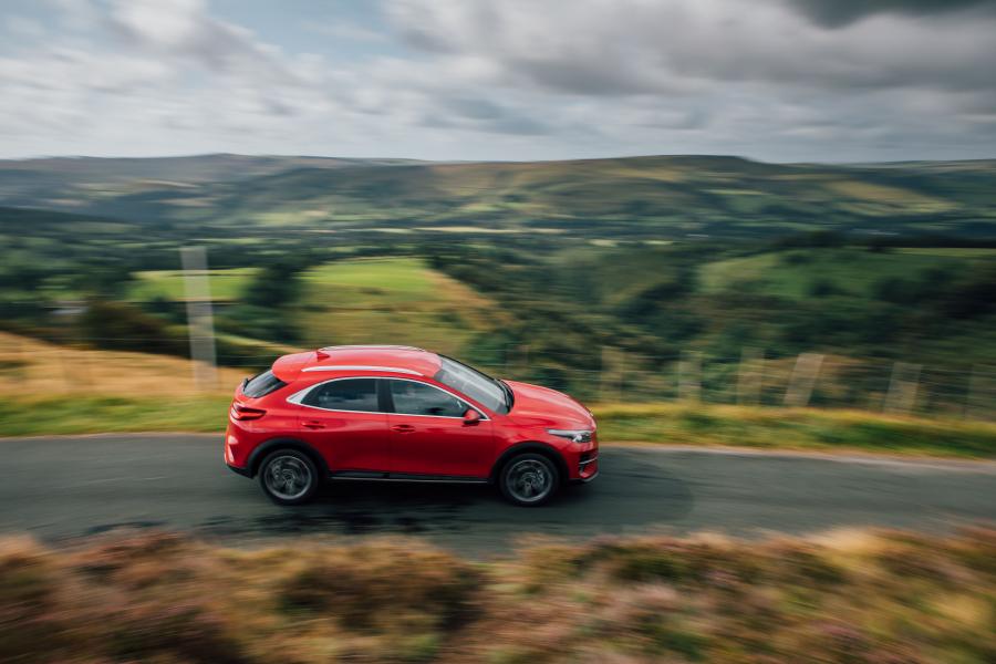  Kia XCeed 1.6 CRDi 2019 года  (UK) (фото 18 из 107)